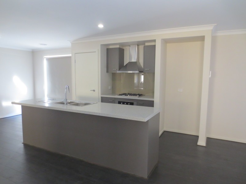 45 Sissinghurst Parade, Mernda VIC 3754