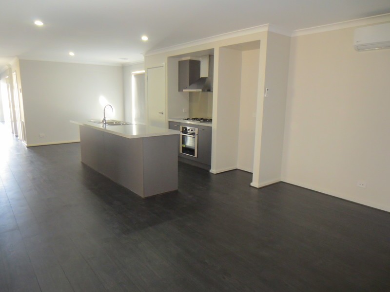 45 Sissinghurst Parade, Mernda VIC 3754