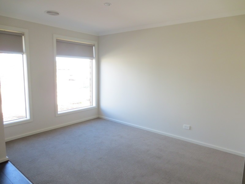 45 Sissinghurst Parade, Mernda VIC 3754