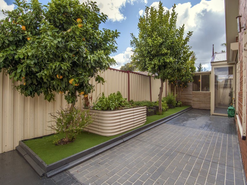 5 Kinlora Avenue, Epping VIC 3076