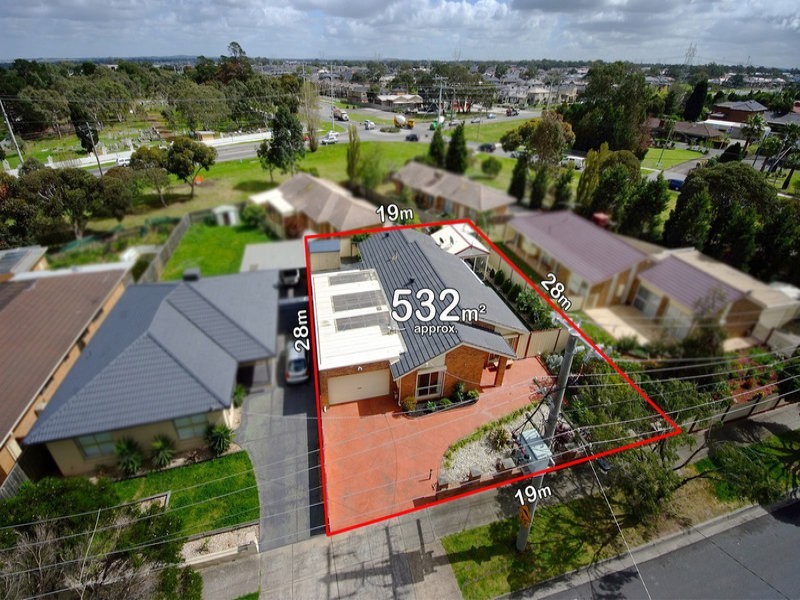 5 Kinlora Avenue, Epping VIC 3076