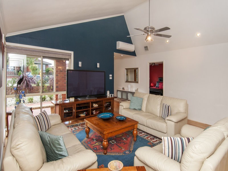 5 Kinlora Avenue, Epping VIC 3076