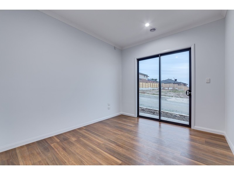 2 Todd Way, Mernda VIC 3754