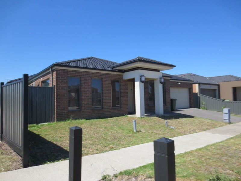 74 Corringa Way, Craigieburn VIC 3064
