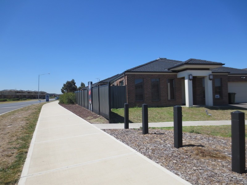 74 Corringa Way, Craigieburn VIC 3064