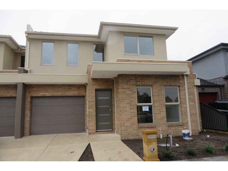 8a Vasey Avenue, Lalor VIC 3075