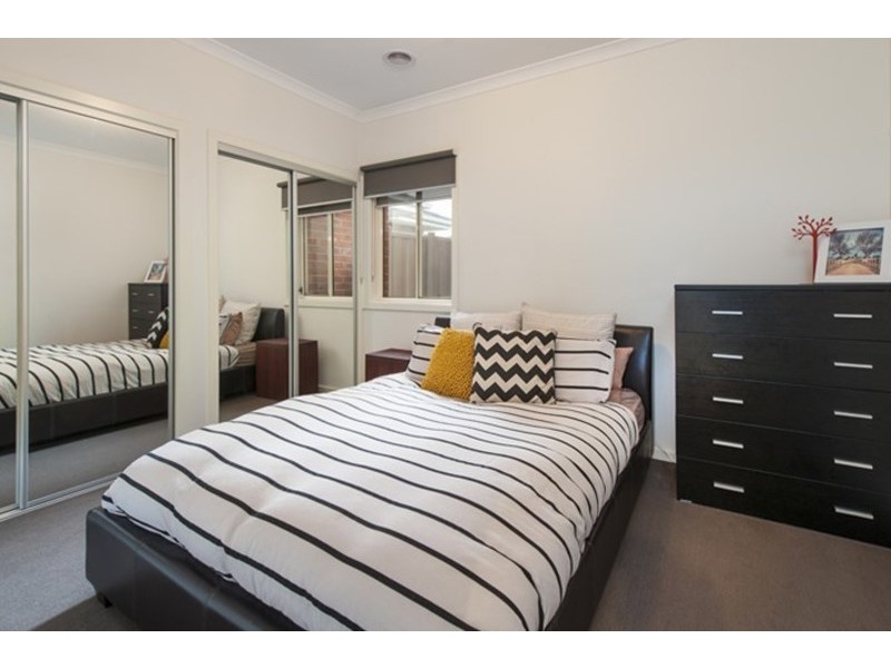 25 Ash Street, Lalor VIC 3075