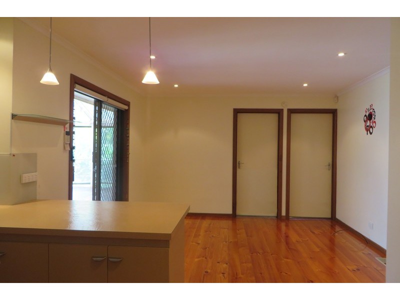 21 Higgs Avenue, Mill Park VIC 3082