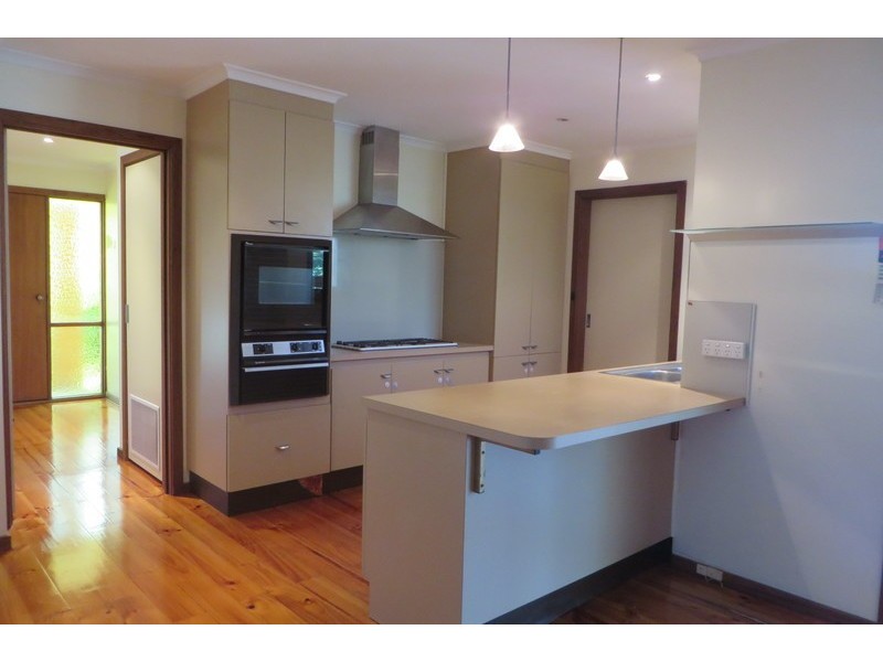 21 Higgs Avenue, Mill Park VIC 3082