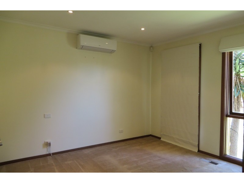 21 Higgs Avenue, Mill Park VIC 3082