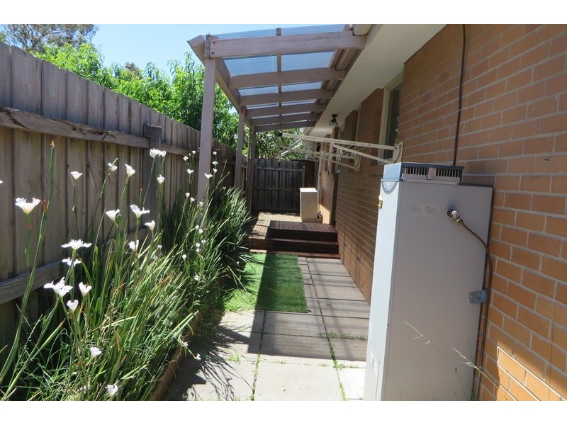 21 Higgs Avenue, Mill Park VIC 3082