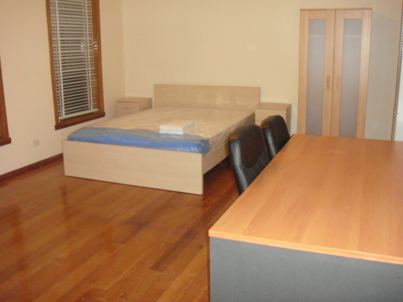 Room 5/96 Dunne Street, Kingsbury VIC 3083