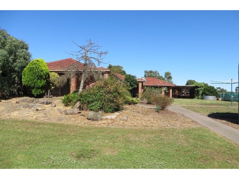 1505 Donnybrook Road, Woodstock VIC 3751