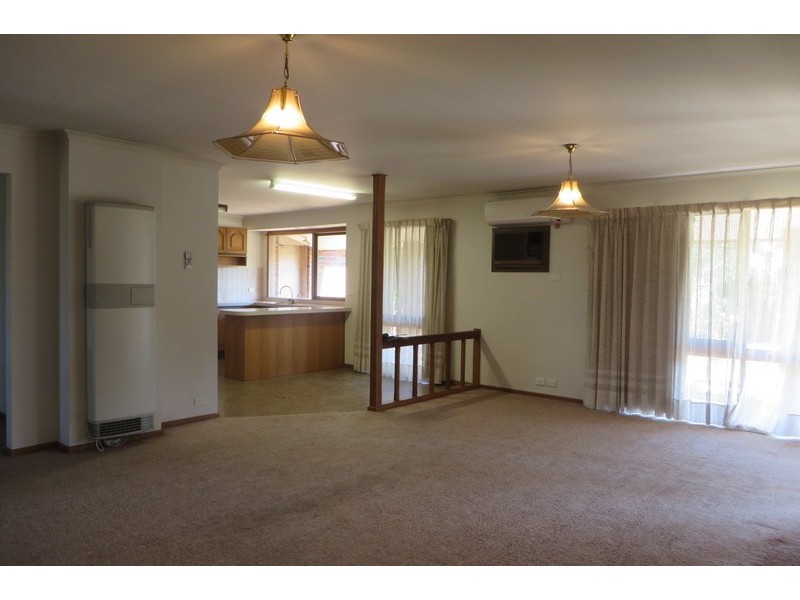 1505 Donnybrook Road, Woodstock VIC 3751