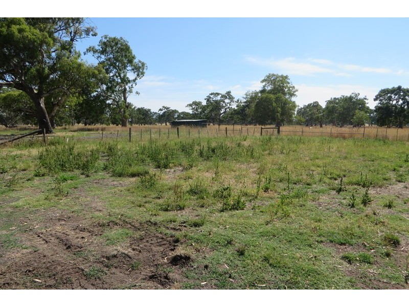 1505 Donnybrook Road, Woodstock VIC 3751