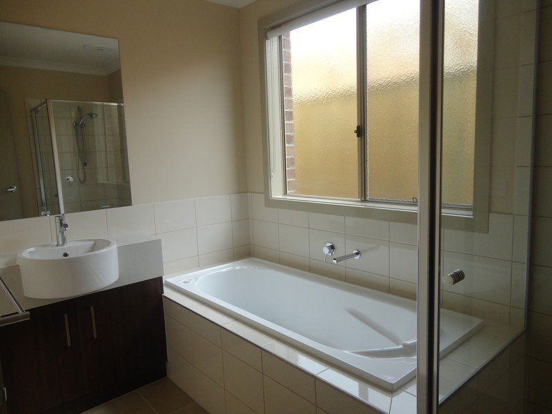 15 Watercolour Drive, Mernda VIC 3754