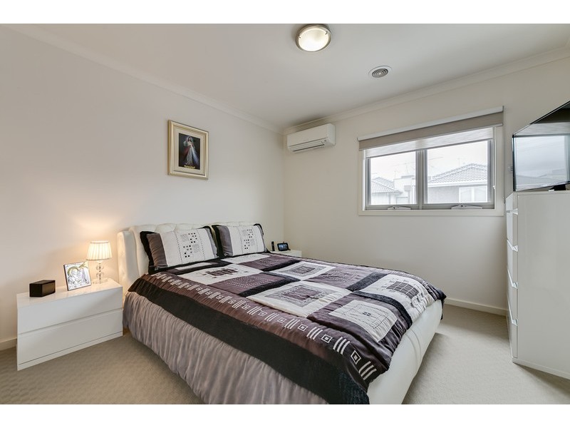 12 Snapdragon Street, South Morang VIC 3752