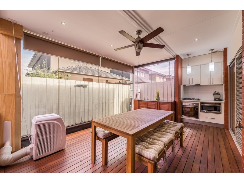 12 Snapdragon Street, South Morang VIC 3752