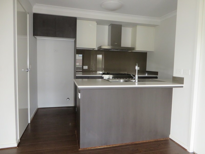 10 Weerona Parkway, Wollert VIC 3750