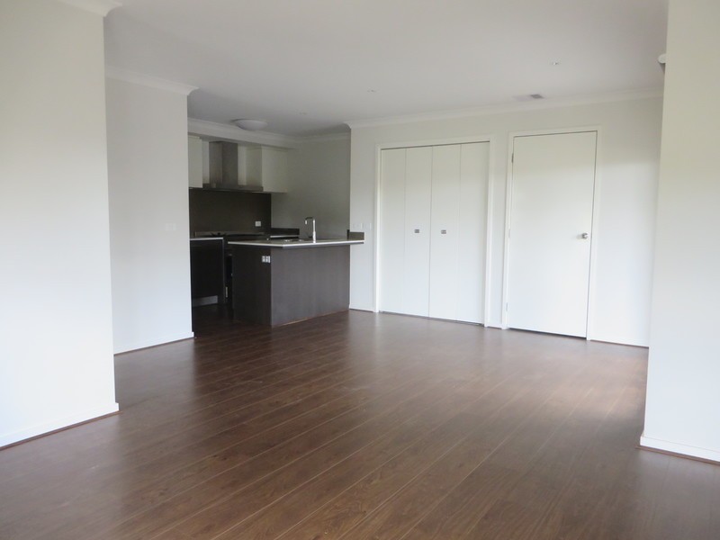 10 Weerona Parkway, Wollert VIC 3750