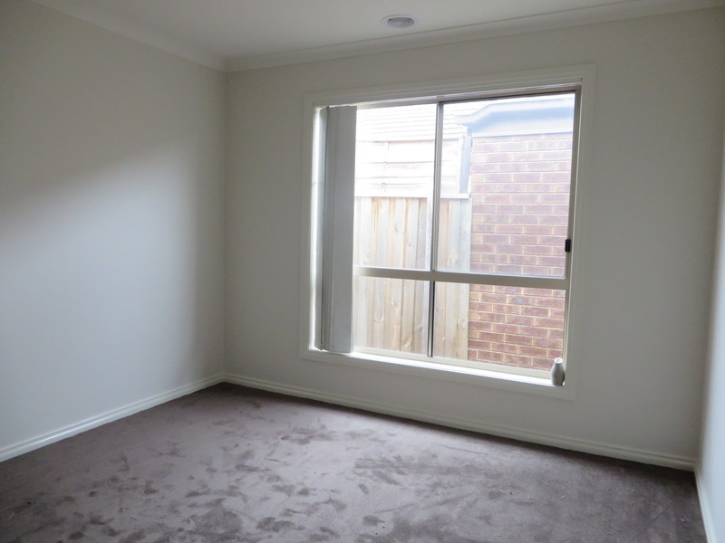 14 Jenolan Way, South Morang VIC 3752