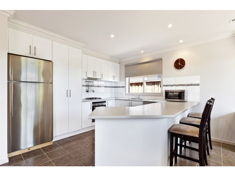 14 Breenview Place, Doreen VIC 3754