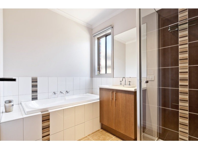 14 Breenview Place, Doreen VIC 3754