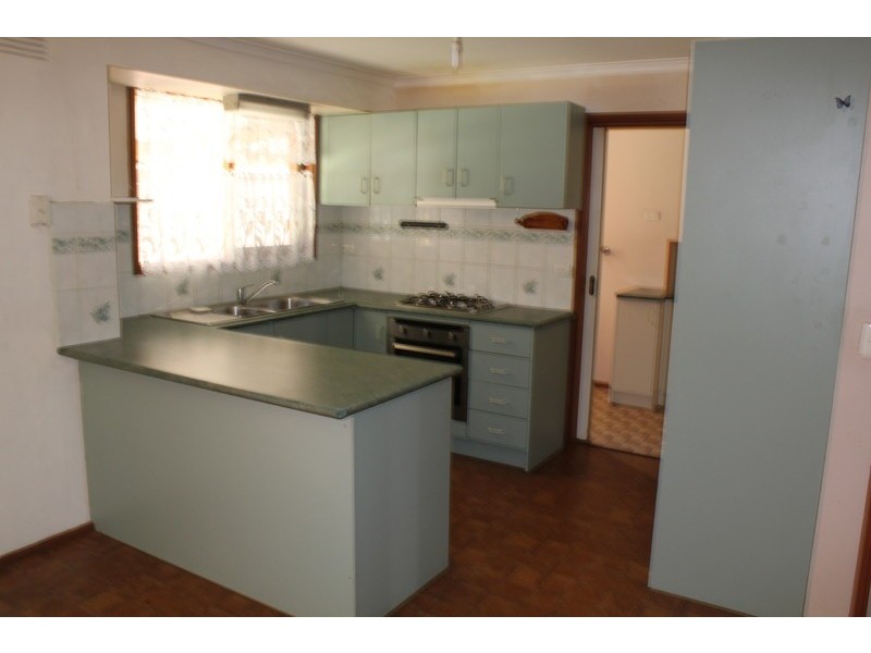 93 Redleap Avenue, Mill Park VIC 3082