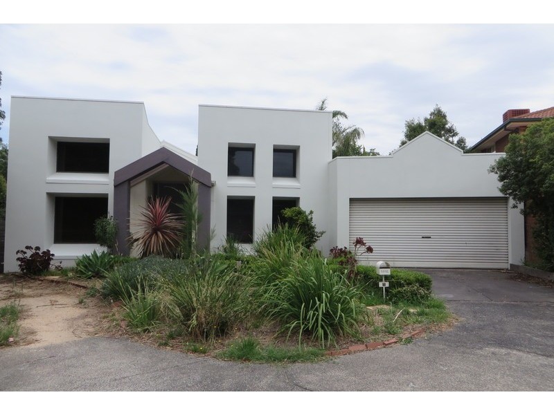 1 Woodlands Grove, Bundoora VIC 3083