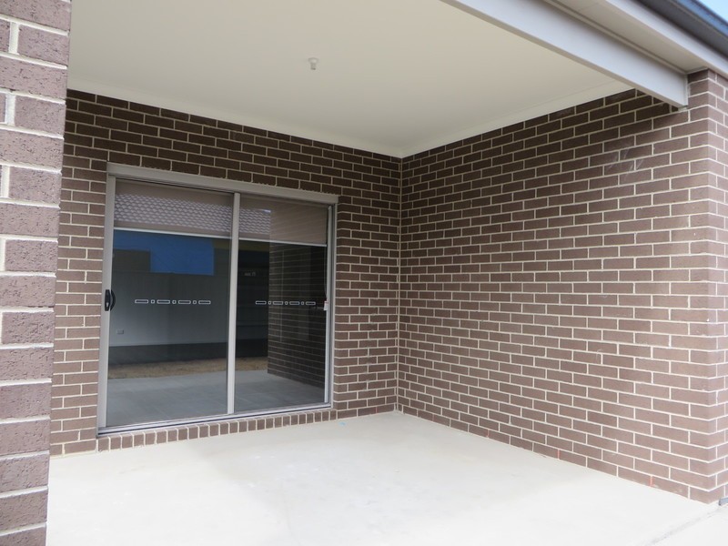 17 Vicarage Drive, Wollert VIC 3750