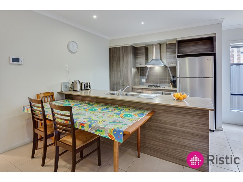 29 Barmah Drive, South Morang VIC 3752