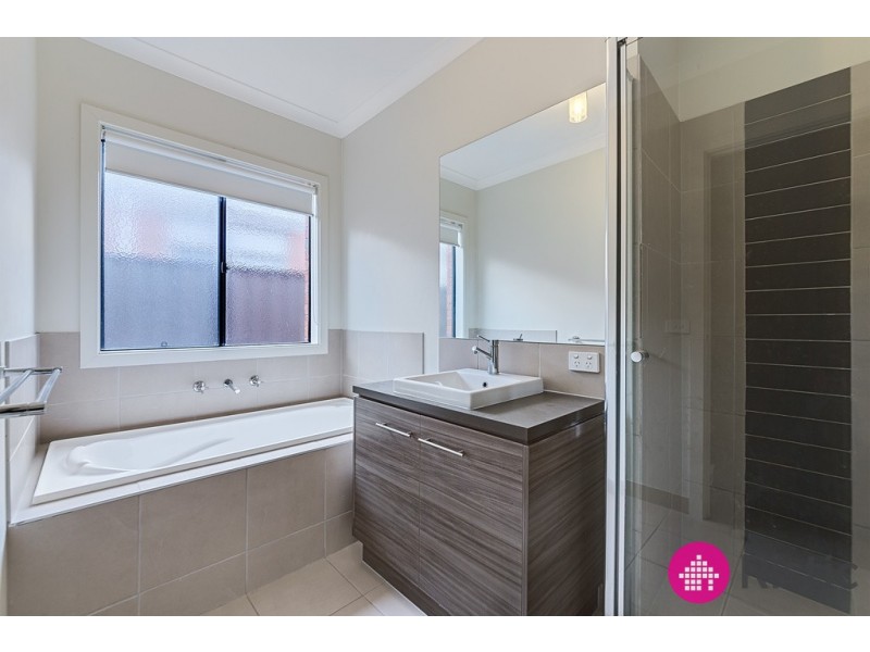 29 Barmah Drive, South Morang VIC 3752