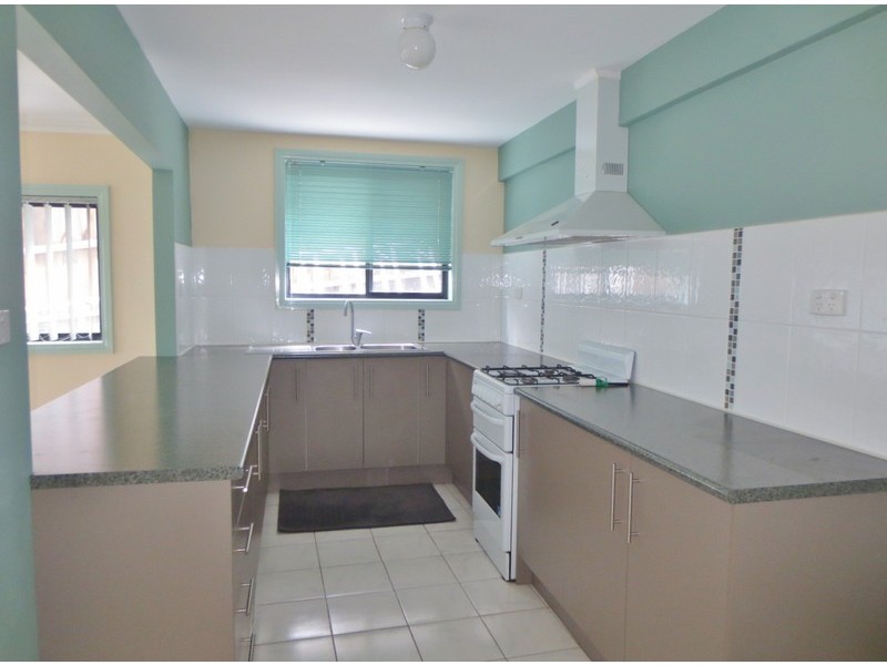 16 Foxzami Crescent, Epping VIC 3076