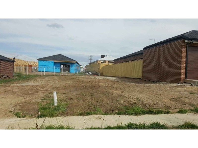 39 Hehr Street, Doreen VIC 3754