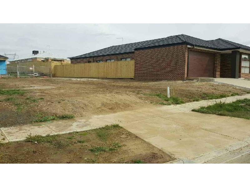 39 Hehr Street, Doreen VIC 3754