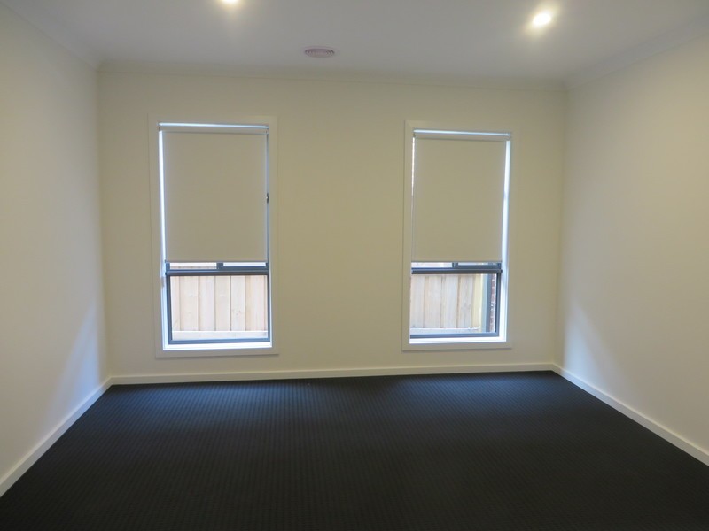 34 Bedstraw Street, Mernda VIC 3754