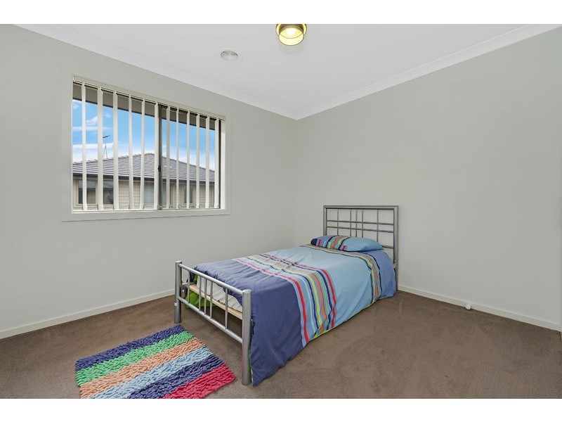 16 Faithful Way, Doreen VIC 3754