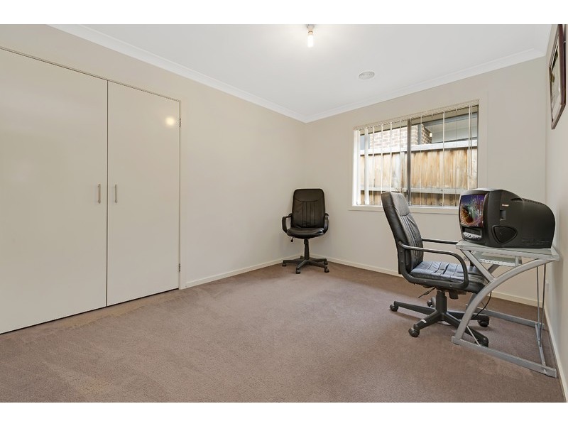 16 Faithful Way, Doreen VIC 3754