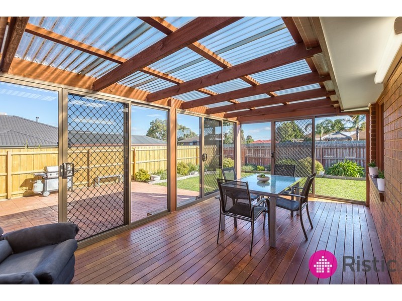 3 Brentfield Court, Mill Park VIC 3082