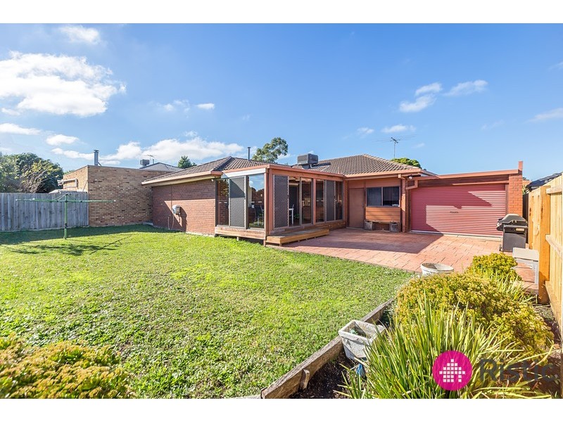 3 Brentfield Court, Mill Park VIC 3082