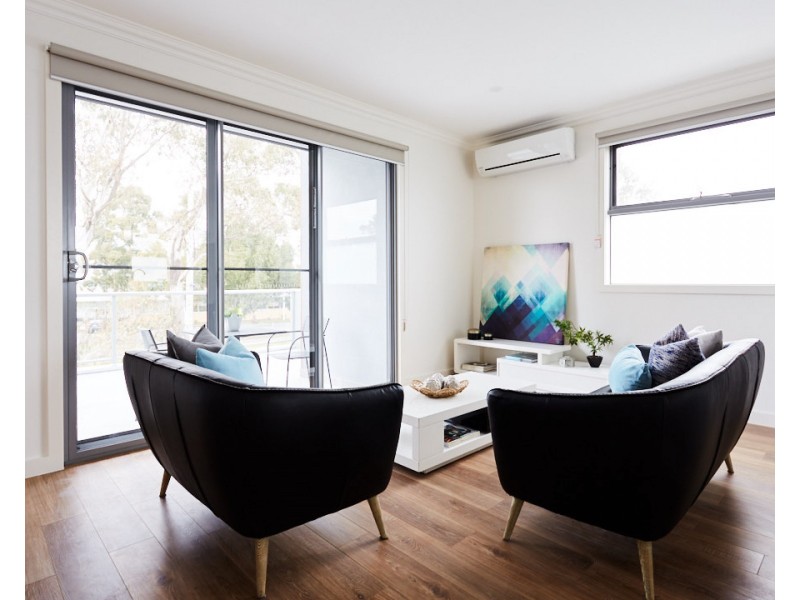 24/1 Riverside Drive, South Morang VIC 3752