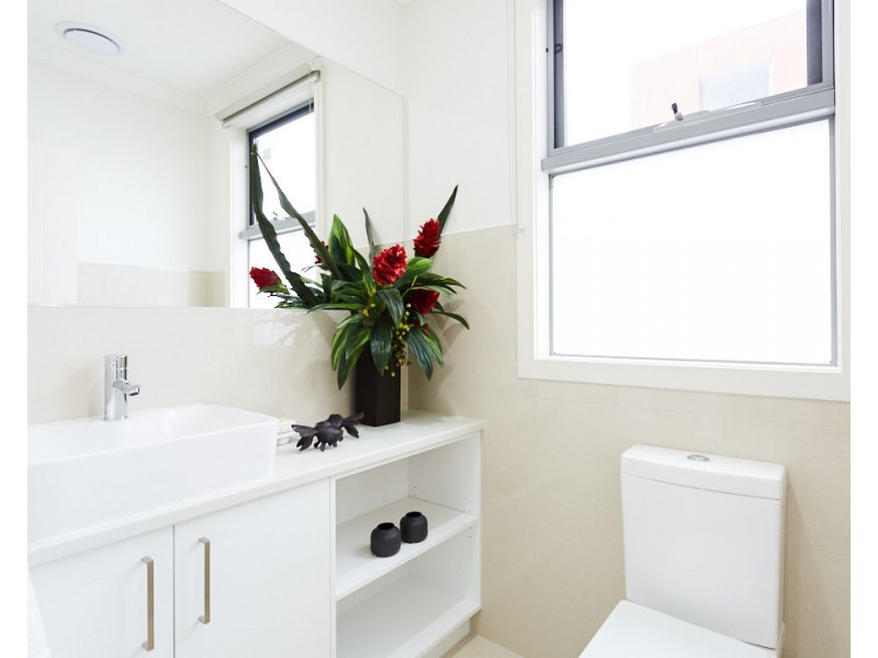 24/1 Riverside Drive, South Morang VIC 3752