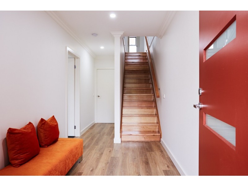 24/1 Riverside Drive, South Morang VIC 3752