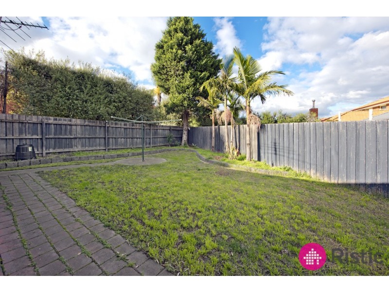 3 Hillrise Court, Mill Park VIC 3082