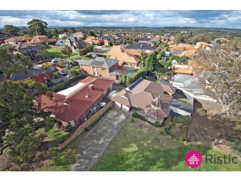 3 Hillrise Court, Mill Park VIC 3082