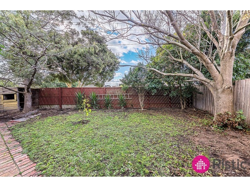 27 Hammond Drive, Epping VIC 3076