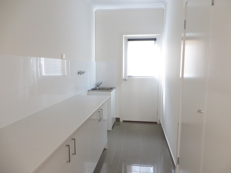 4 Bergamot Way, South Morang VIC 3752