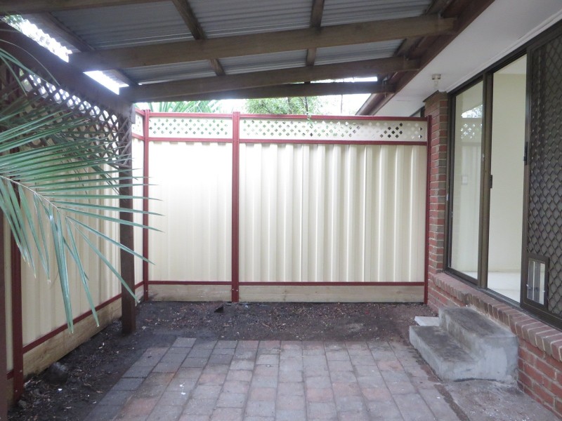 8/14 Kinlora Avenue, Epping VIC 3076