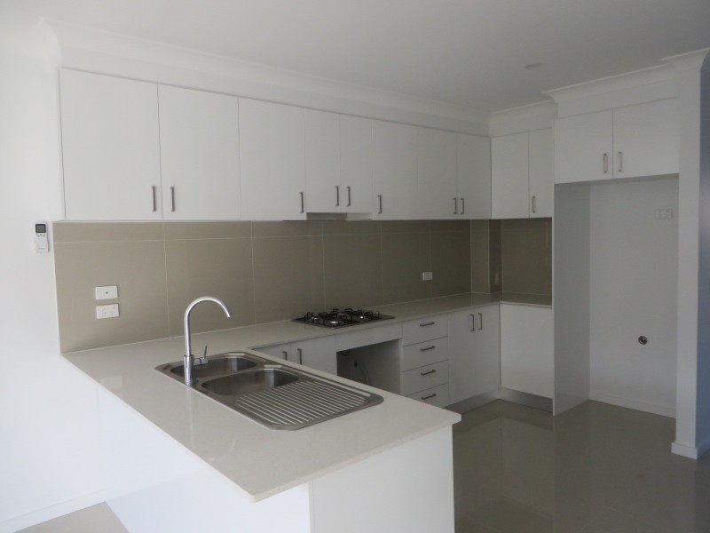 130 Moffat Drive, Lalor VIC 3075