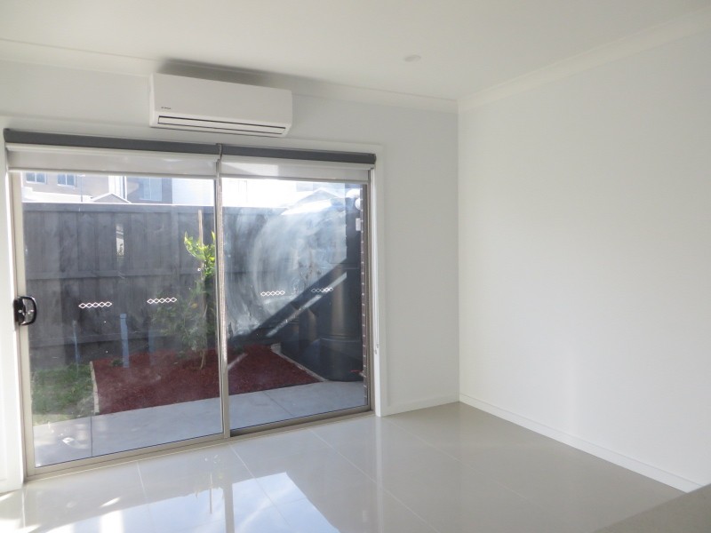 130 Moffat Drive, Lalor VIC 3075